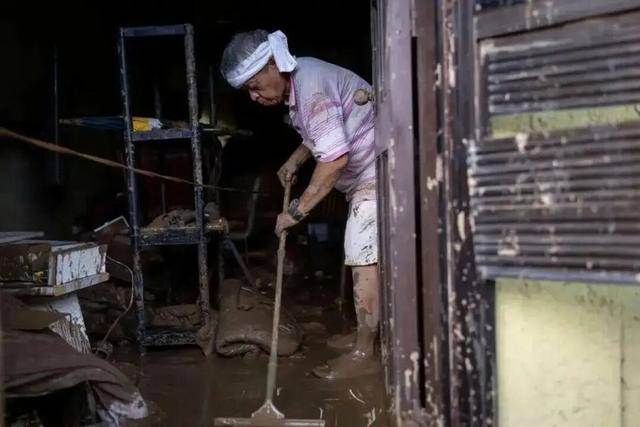 中方为什么要援助菲律宾<strong></p>
<p>广百股份股票</strong>,都援助了谁?