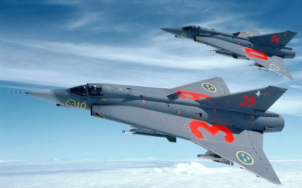 仅一千万人的北欧小国<strong></p>
<p>广百股份股票</strong>，二战坚持中立，至今让对手不敢入侵