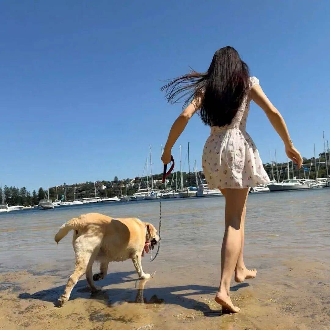 第一批丁克老后<strong></p>
<p>中公教育股票</strong>，“伴侣能陪一程，但最后都要靠自己”