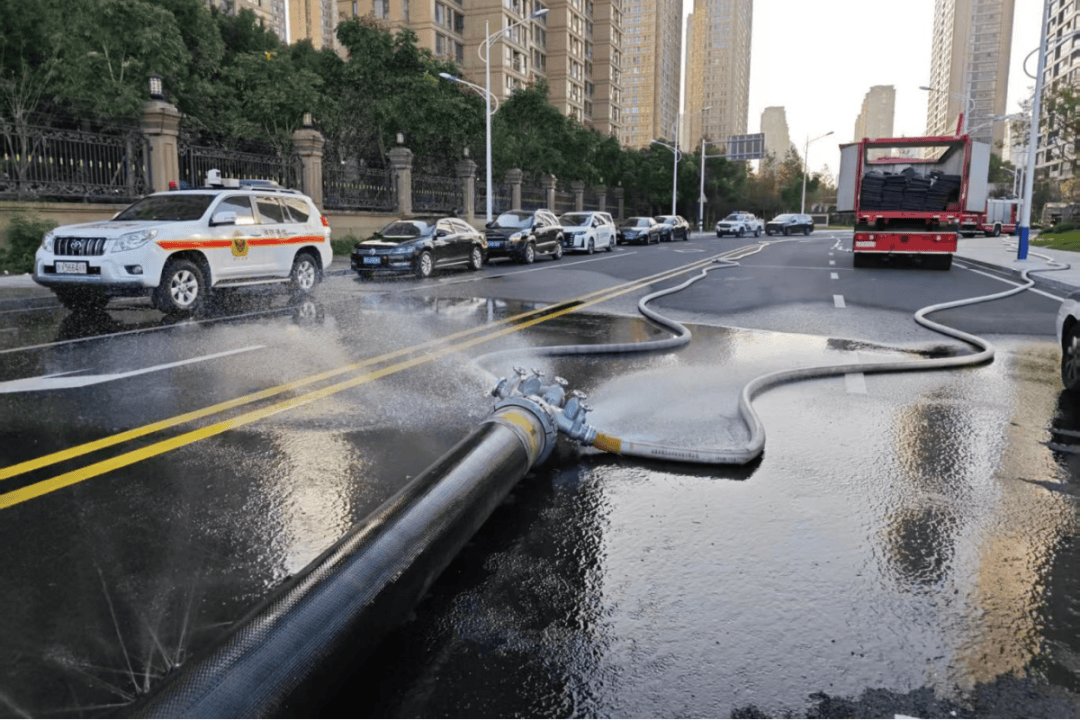 直击339米温州第一高楼“灭火救援现场”<strong></p>
<p>云天化股票</strong>,多部门紧急联动“以练促战”!