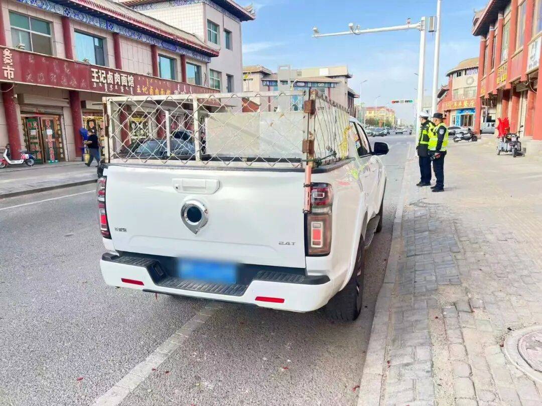 “我根本没反应过来！”刚下车就被撞倒<strong></p>
<p>供销大集股票</strong>，人都懵了