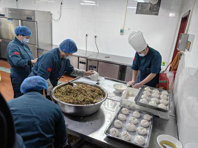 因为包子太好吃<strong></p>
<p>伊利股票</strong>，河南这家物流企业出圈了！