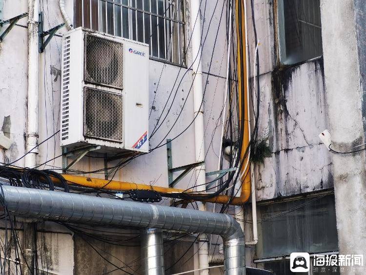 中央考核巡查组连续发问<strong></p>
<p>如意集团股票</strong>，现场人员支支吾吾