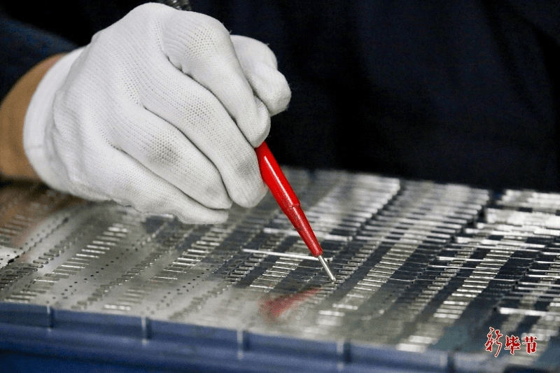 科技创新与产业发展“比翼双飞”