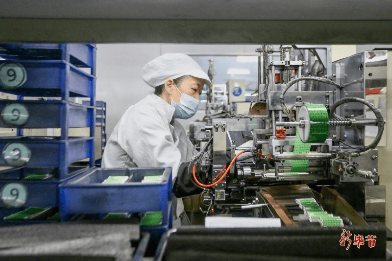 科技创新与产业发展“比翼双飞”