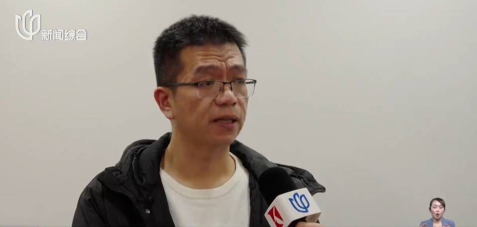 太夸张！上海人比比谁家楼下井盖多！有人家门口100个<strong></p>
<p>农发种业股票</strong>，“走路难！到处都像贴膏药”...