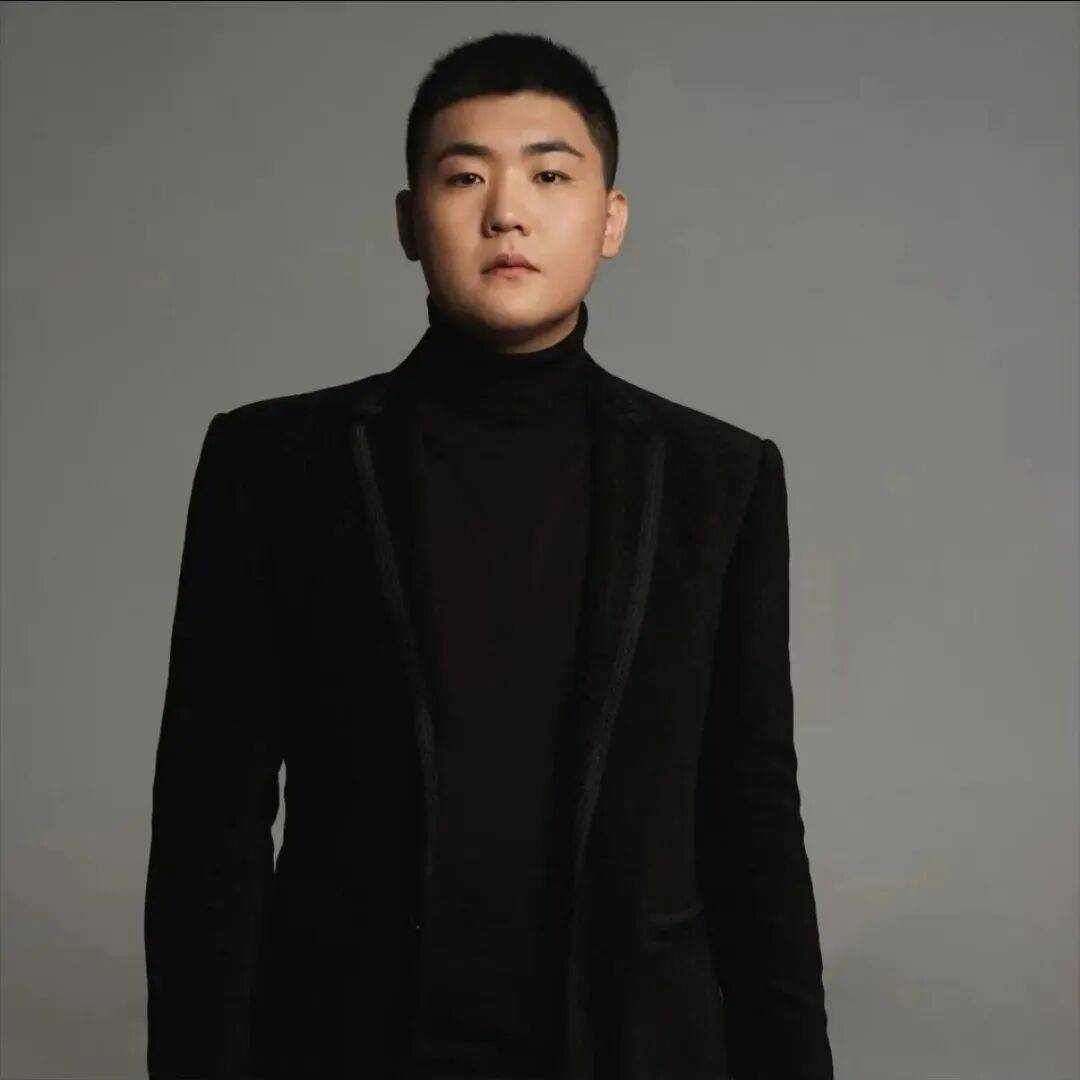 刚刚！闫学晶儿子道歉：“娘的错<strong></p>
<p>中国化学股票</strong>，儿子担！感谢大家的监督批评！我们错了”